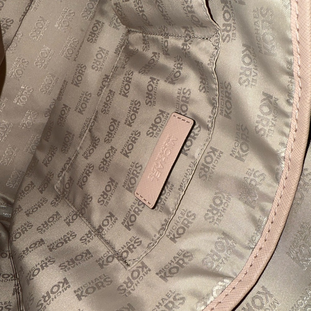 Michael Kors Light Pink Tote Bag - Picture 5 of 5